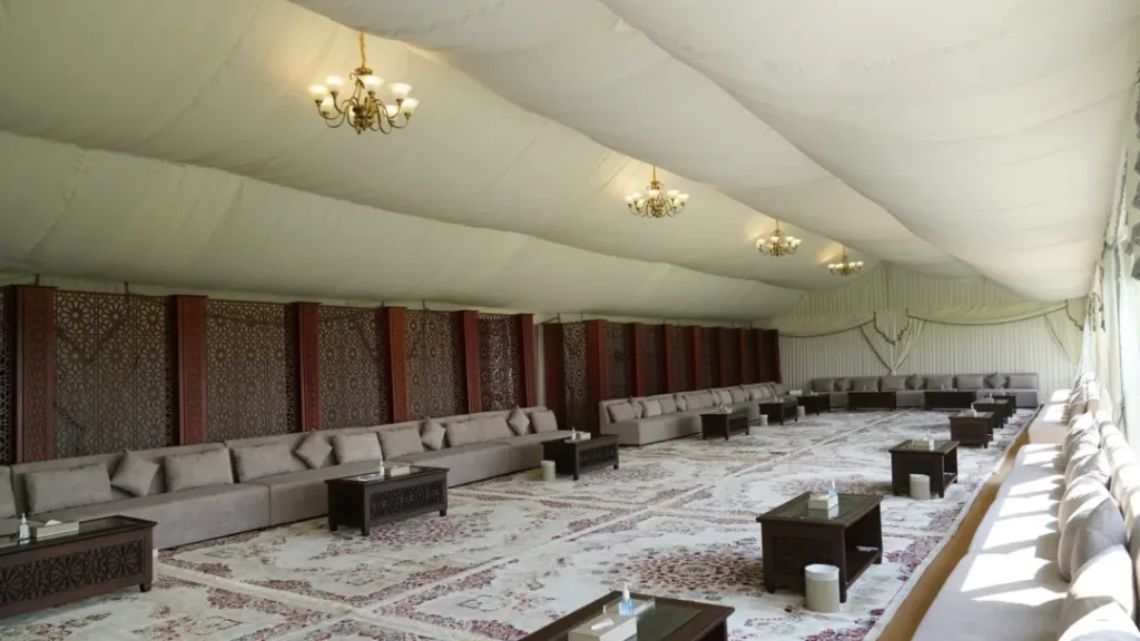 Experience elegance with an Arabic majlis tent for rent in Abu Dhabi. Explore options for event tents and leading manufacturers in the UAE.