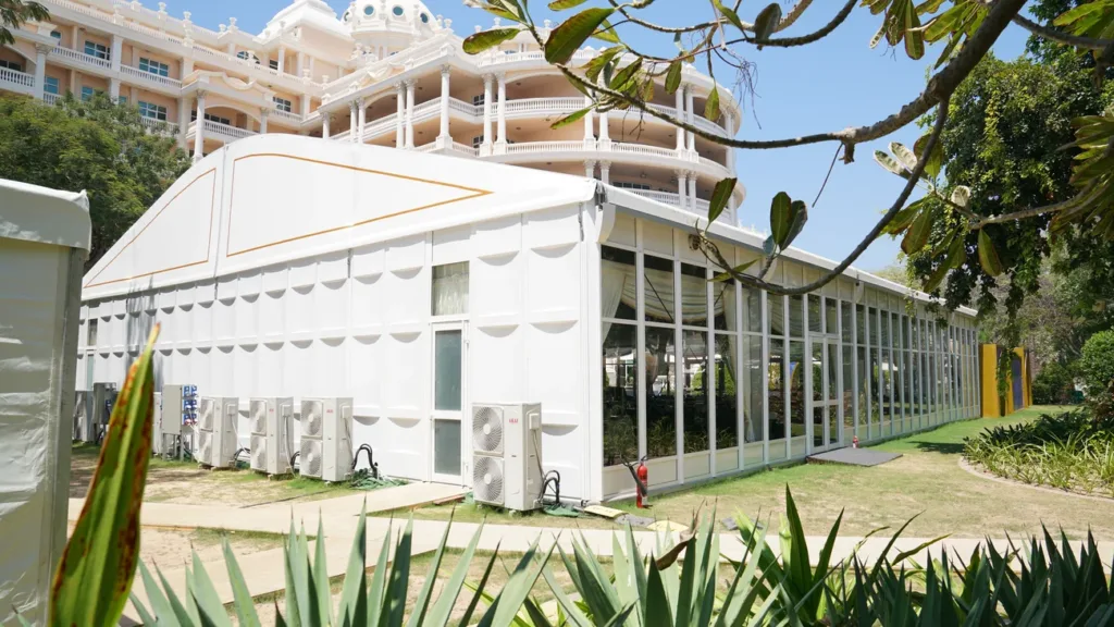 خيام اوروبية للإيجار | خيمة القوس